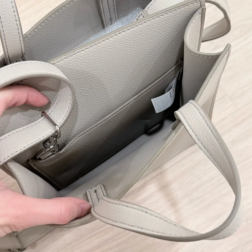 UNIQLO Minimalist Taupe Grey Faux Leather Rectangle Shoulder Bag - Picture 5 of 9